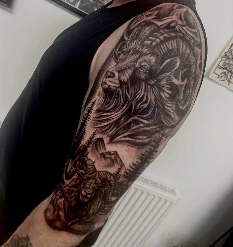 Black and grey realism